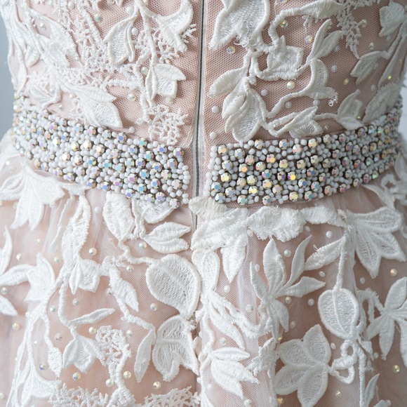 SHERRI HILL Tulle Strapless Appliqué Gown - Picture 7 of 8